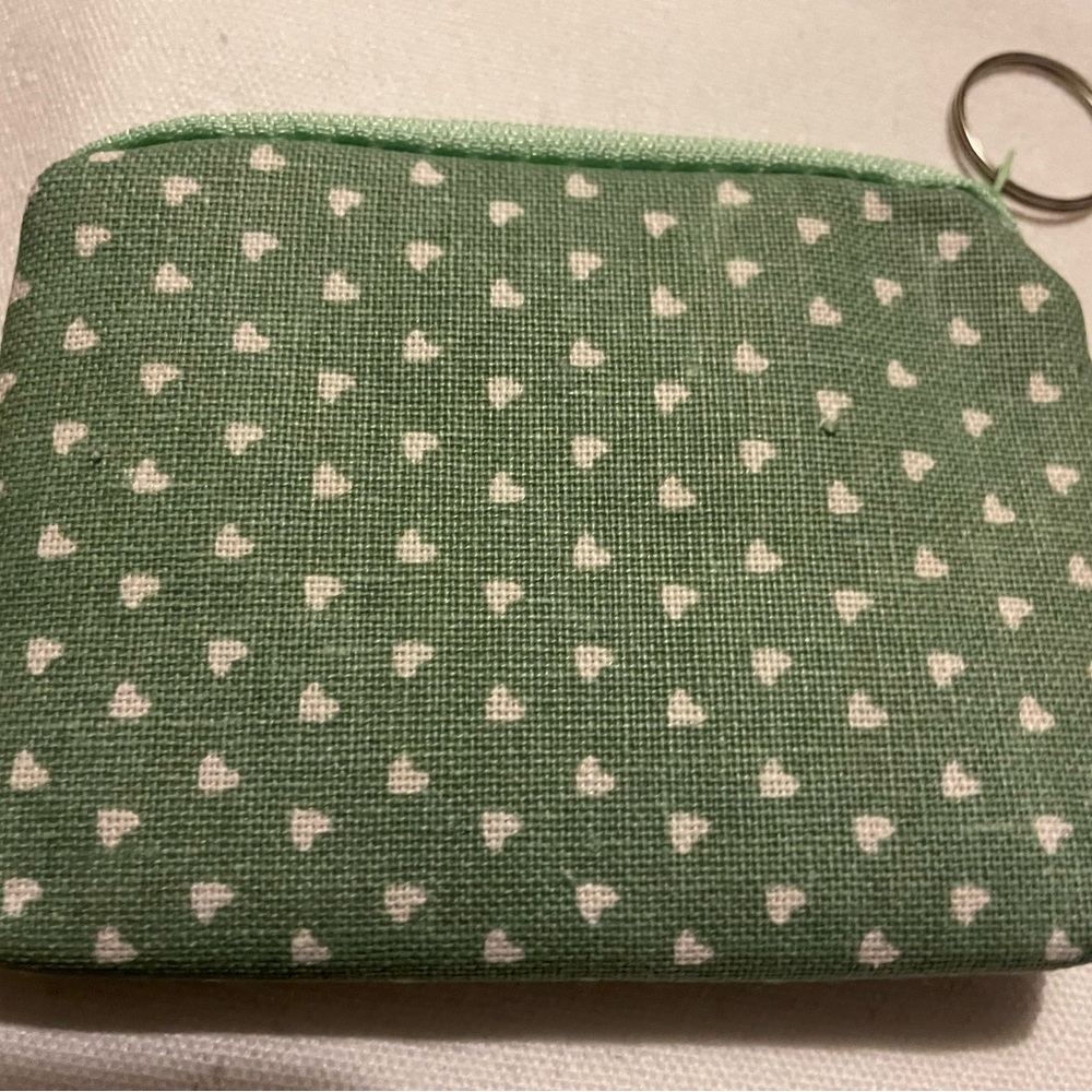 Green Heart Patterned Coin Purse